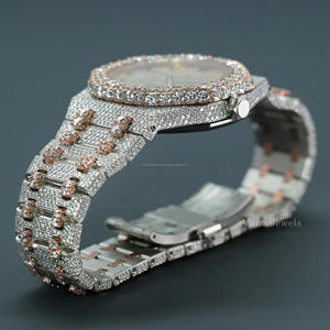 นาฬิกามอยส์ซอไนต์ของผู้ชาย2โทนสีคุณภาพระดับพรีเมียมสไตล์ฮิปฮอปแบบอะนาล็อก41มม. - Product Image 5