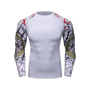 Rashguard unisexe de qualité supérieure en polyester/nylon, respirant, antibactérien, écologique, anti-UV, séchage rapide, 220g, personnalisable pour la gym et l'entraînement - Product Image 1