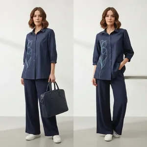 Ensemble chemise brodée bleu marine et pantalon large pour femme, haut à col et manches trois quarts, motif floral, boutons sur le devant, tenue décontractée - Product Image 2