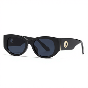 2025 High Quality New European and American Fashion Personalized Outdoor Trendy <b>Sunscreen</b> Sunglasses for Women - Product Image 1