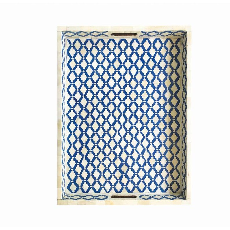 identique à l'image