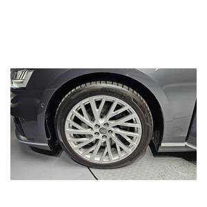 Audi A8 55 TFSI quattro LWB Modelo Mayo 2021 con 75,685 km, Caja de Cambios Automática, Asientos de Cuero, Volante a la Izquierda, Cámara Trasera - Product Image 5