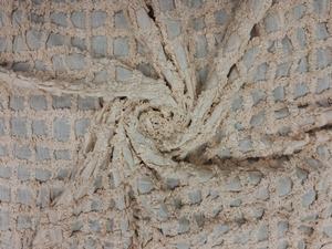 Tissu en coton blanc tissé léger et respirant très demandé pour la confection de robes pour filles, vêtements de mode, disponible au prix d'usine - Product Image 5