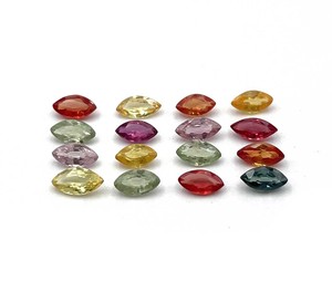 Lote de Gemas Sueltas de Zafiro Multicolor Natural, Corte Marquesa, 2.50x5 MM, 5 CT, Certificado IGI, Cambio de Color, para Joyería - Product Image 2