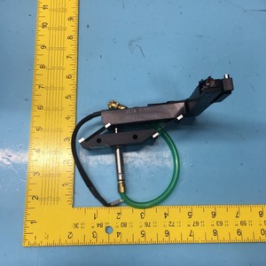 ULTRATECH 0524-502500 SWITCH, ALIGN, 174222 - อุปกรณ์และอะไหล่เซมิคอนดักเตอร์ระดับโลกที่เชื่อถือได้ - Product Image 3