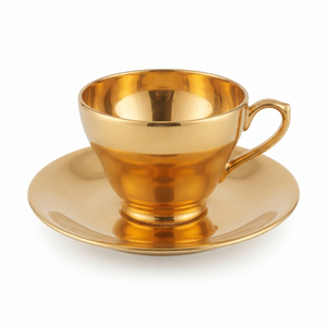 Ensemble de tasses à thé et soucoupes en laiton doré poli miroir classique, élégantes tasses à café en forme de tulipe, vaisselle pour hôtels de luxe, banquets, vente en gros - Product Image 1