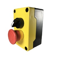 Bouton-poussoir d'arrêt d'urgence en plastique à tête ronde 10A, IP54, taille du trou 22mm, borne à vis, 415V, à enclenchement, 1NO1NC