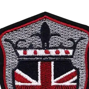 Patch brodé Union Jack avec couronne, design bouclier thermocollant pour vêtements et uniformes - Product Image 3
