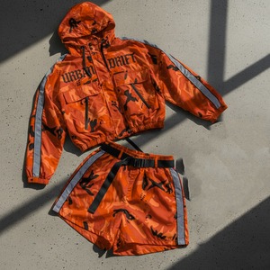 Conjunto Deportivo de 2 Piezas Personalizado, Chaqueta Cortavientos con Capucha Estampada o Lisa para Hombre y Mujer, Ligero, Holgado y Ecológico - Product Image 1