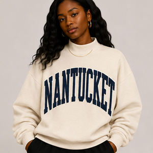 Sudadera Azul Oscuro con Cuello Alto Estilo Nantucket en Crema, Bordes Acanalados Azules a Juego, Corte Holgado, Mangas Largas, Uso Diario - Product Image 2