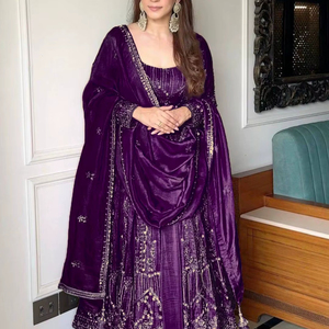 ชุดอนาร์กาลีผ้าไหมเฟนดี้สุดหรู ยาวกรอมพื้น สำหรับงานแต่งงานและวันอีด - Product Image 1