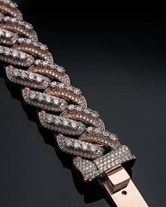 สร้อยข้อมือคิวบันลิงค์ประดับเพชรโมอิสซาไนต์ไร้สีขนาด 18 มม. ทำจากเงินแท้ 925  งานฮิปฮอป ผลิตจากอินเดีย - Product Image 5