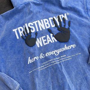 TRUSTNBDY ™   เสื้อฮู้ดโอเวอร์ไซส์ผู้ชาย สีน้ำเงิน ผ้าฝ้ายเฟรนช์เทอร์รี่ ย้อมสีแบบ Garment Dyed สไตล์ลำลองสำหรับฤดูใบไม้ร่วง ดีไซน์มีกระเป๋า - Product Image 2