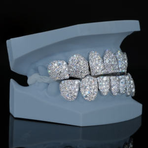 ZAWO HOUSE Grillz dentaire unisexe personnalisé Hip Hop avec mosaïque en argent sterling 925 et moissanite - Product Image 4
