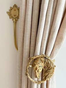 Gancho para sujetar cortinas con forma de cabeza de caballo, soporte decorativo para cortinas montado en la pared, perfecto para amantes de los caballos, decoración con temática ecuestre - Product Image 2