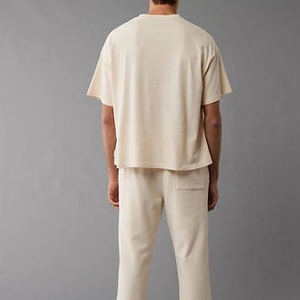 Camiseta de algodón puro de 200 g para hombre, nueva, de corte holgado estilo hip hop con cuello ancho corto y tejido de punto. - Product Image 6