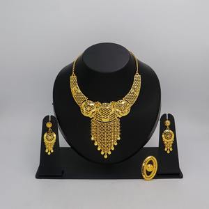 Fournitures de bijouterie Bijoux indiens pour femmes Parure de bijouterie de mariage Dubai plaqué rhodium Vente en gros de boucles d'oreilles dubai en cuivre - Product Image 2