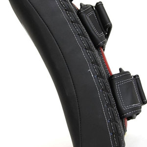 Wholesale Price Leather <b>Kick</b> <b>Shield</b> Customized Made Punching <b>Kick</b> Pad Taekwondo Training Gym Kickboxing <b>Kick</b> <b>Shield</b> - Product Image 5