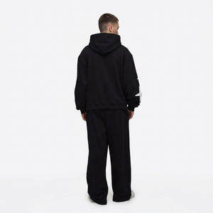 Survêtement noir premium à capuche, coupe ample, couleur unie, en coton, pour l'automne, avec poches latérales et logo sur la manche droite - Product Image 2
