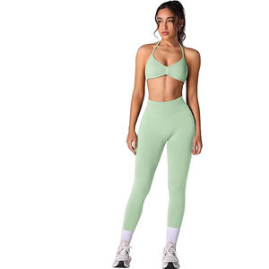 Conjunto de Yoga Esencial para Mujer, Ropa Deportiva para Uso Diario, Sujetador Deportivo, Leggings de Cintura Alta, Soporte Medio, Estilo Versátil, Sin Temporada, Nailon y Elastano - Product Image 1