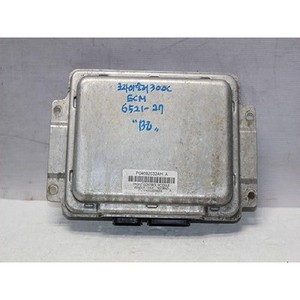 300 ECU y Módulos de Computación Usados P04692032AH - Product Image 1