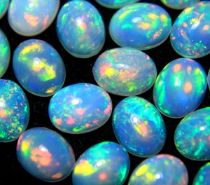 โอปอลเอธิโอเปียหลากสี โอปอลธรรมชาติ รูปทรงวงรี คาโบชอง สีไฟหลากหลาย เวโลโอปอล สำหรับทำเครื่องประดับ HASNAIN GEM - Product Image 5