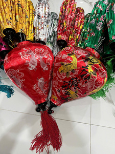 Garlic Shape Silk Lantern Hoi An Silk Lantern with Bird & Flora <b>Pattern</b> Waterproof Hanging Decor Vietnam Hoi An Silk Lantern - Product Image 6