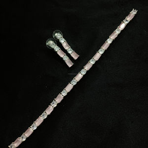 Conjunto de joyería nupcial de diamante americano clásico, collar y pendientes de dos piezas para boda, estilo clásico de moda - Product Image 1