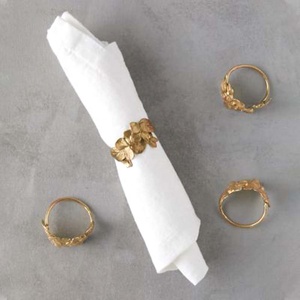 Portatovagliolo placcato in oro in acciaio inossidabile dall'aspetto moderno con stoviglie di lusso di alta qualità per matrimoni da ristorante - Product Image 2