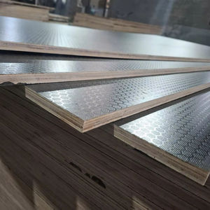 Contrachapado hexagonal antideslizante negro con película protectora para escenarios, malla de alambre, contrachapado de abedul, encofrado de construcción antideslizante - Product Image 1