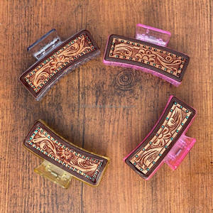 Nouvelle arrivée vente chaude Western élégant à la main usiné en cuir gravé pinces à cheveux en cuir griffe accessoires de cheveux pour les femmes - Product Image 2