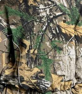 Ensemble de survêtement camouflage surdimensionné pour homme OEM Contrastline, en molleton de coton premium, avec sweat à capuche à passepoil contrastant et pantalon de jogging à jambes larges - Product Image 5