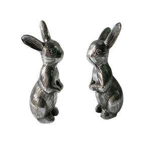 Statue de lapin en aluminium coulé artistique, charmante figurine de lapin, sculpture métallique de faune, décoration pour intérieurs élégants - Product Image 3