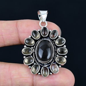 Pendentif fleur classique en onyx noir, plaqué argent 925, bijoux faits à la main, bijoux pour femmes, 20 pouces avec chaîne - Product Image 1