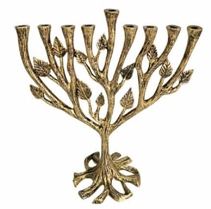 Menora artistique en argent, design arbre, avec coupelles en forme de grenade dorées et base en marbre. Disponible à prix de gros. - Product Image 1