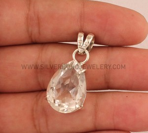 Pendentif en argent sterling fait main, cristal clair vintage, pierre de haute qualité, bijoux en pierre transparente, vente en gros, style indien - Product Image 1