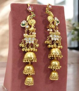 Pendientes Largos de Lujo con Baño de Oro y Moissanita, Calidad Premium, Hermosos Pendientes Kundan para Mujeres y Niñas, Ideales para Bodas y Fiestas - Product Image 5