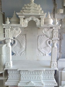 หินอ่อนฝังพระวิหารด้วยการออกแบบที่เรียบง่ายสีขาว Makrana หินอ่อน pooja Mandir งานฝังที่กำหนดเอง - Product Image 5