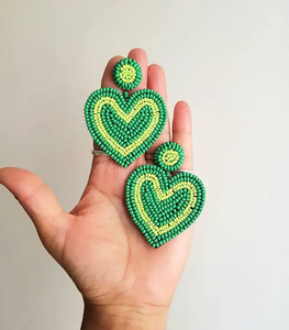 Pendientes festivos para mujer, bordados a mano, de color personalizado tradicional, de blossom craft india - Product Image 2