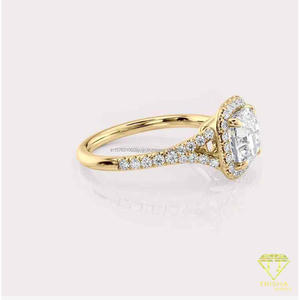 Bague de fiançailles en or jaune avec halo de moissanite taille coussin et pavé dissimulé, bague de promesse pour femme - Product Image 2