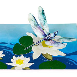Carte de vœux avec modèle 3D pop-up de libellule et de fleur de lys aquatique - Product Image 1