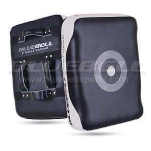 Escudo de Cuero de Calidad para Patadas, Almohadilla de Entrenamiento de Boxeo Ligera y Acolchada, Transpirable y Ecológica para Kickboxing y Artes Marciales - Product Image 6