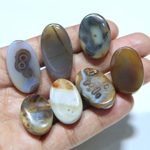 หินอาเกตธรรมชาติ ซูลามานีอาเกต รูปทรงรี เรียบเนียน แบบคาโบชอง สำหรับทำเครื่องประดับ - Product Image 2