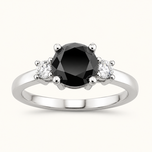 Anillo de oro blanco de 14 quilates con tres diamantes negros |   Anillo de Compromiso, Aniversario o Promesa de Lujo |   Joyería Fina para Mujer, Regalo - Product Image 3