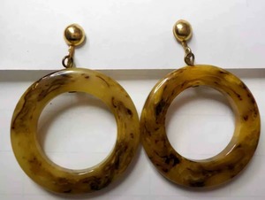 Pendientes de Resina Ligeros y Modernos, Pendientes Circulares de Resina Hechos a Mano, Inspirados en el Estilo Vintage - Product Image 4