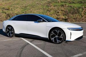 2022 Lucid Air Dream Edition Performance - Product Image 3