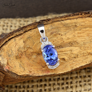 Pendentif demi-cerceau ovale en tanzanite et diamants blancs 7x5mm, design authentique et dernier cri, en or blanc fin 14 carats, idéal pour les soirées - Product Image 2