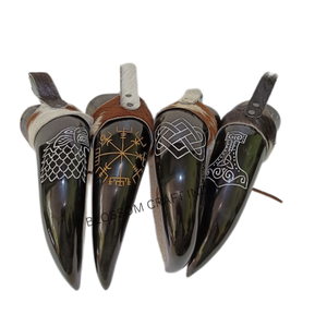 Corne de Viking authentique faite à la main, écologique, en corne naturelle, style américain, avec bouchon en verre, logo/taille personnalisables pour cadeaux d'affaires - Product Image 1
