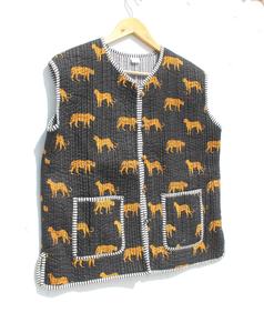 Algodón Tiger Hand Block Hand Made Kantha Print Chaqueta acolchada de algodón Chaqueta de abrigo para mujer - Product Image 6