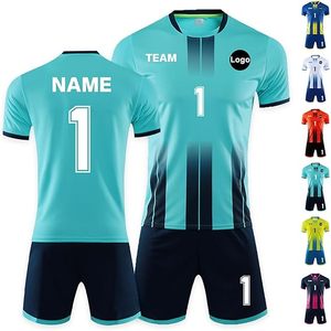 Maillot et short de football personnalisés avec nom, numéro d'équipe et logo - Product Image 4